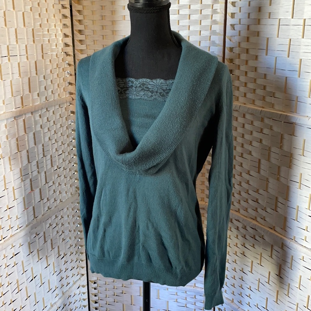 🔥Women’s teal sweater🔥
